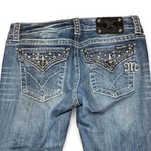 Miss Me Women’s JE4288T11R blue straight leg jeans rhinestones studs Size 29